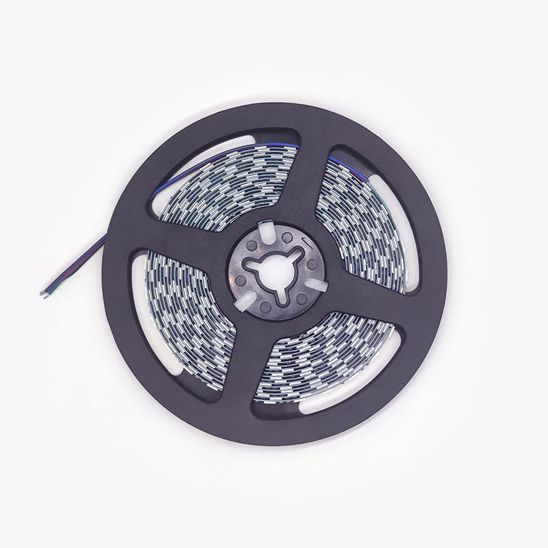 020-90D-12V-RGB-5mm-Side illuminated light strip图1